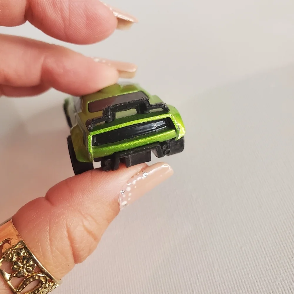 Hot Wheel 